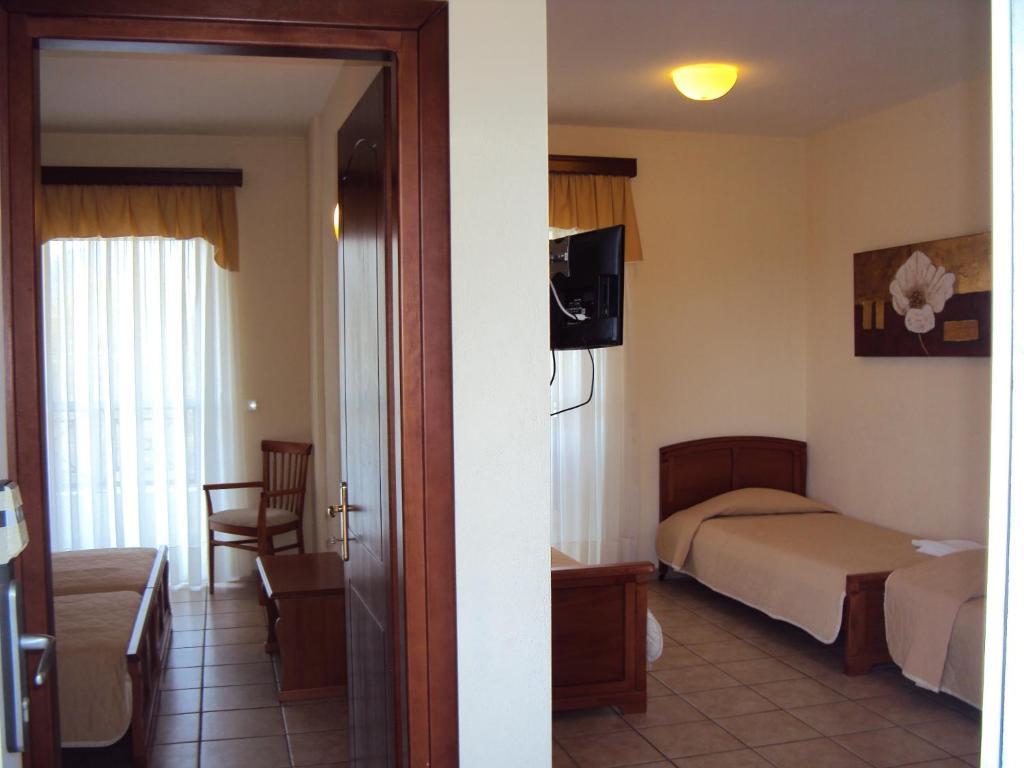 Amalia Aparthotel PalaiónTsiflíkion Cameră foto